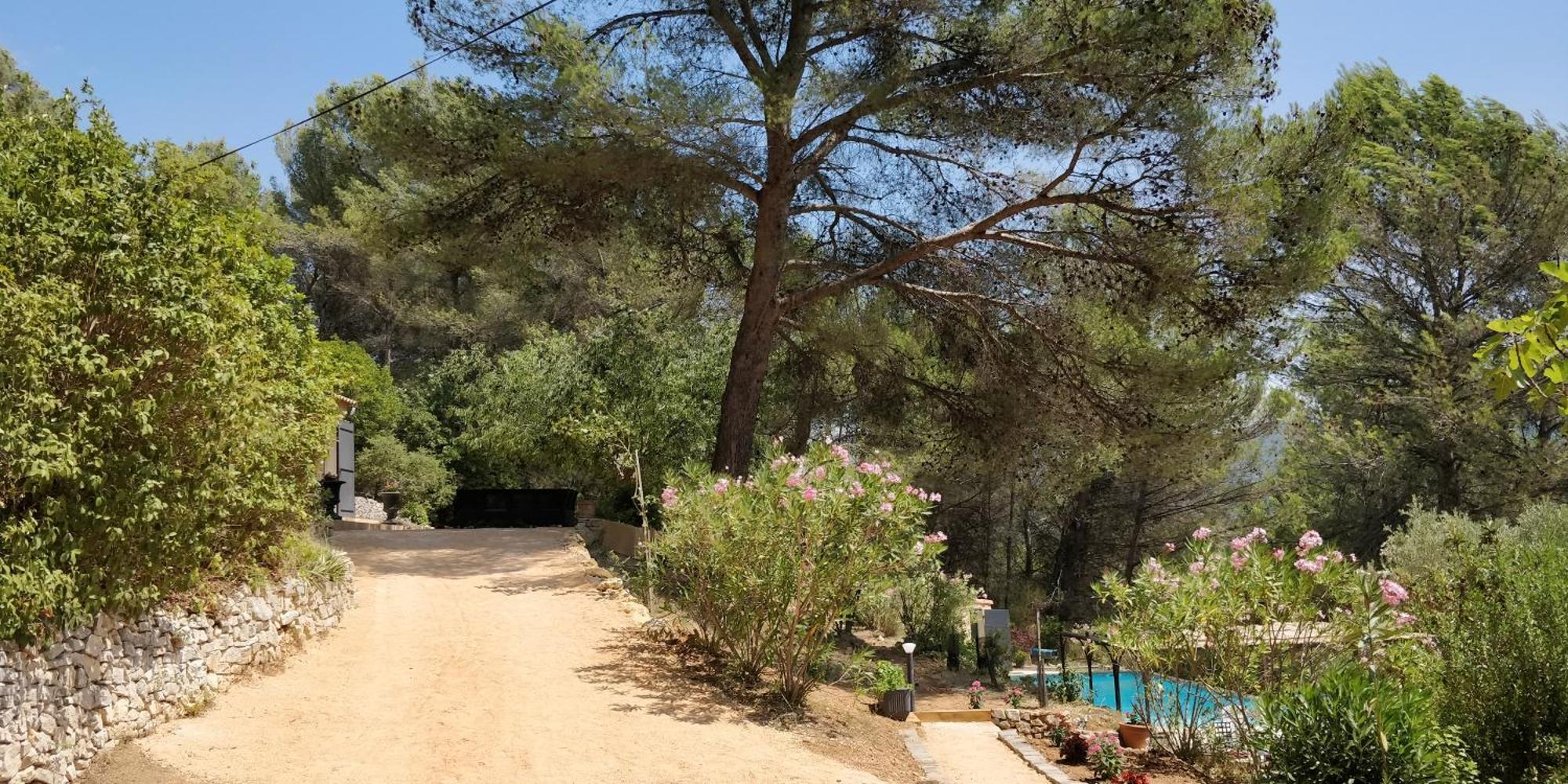 Villa Cigalons En Pleine Pinede Avec Piscine Chauffee De Mai A Septembre Auriol Eksteriør bilde