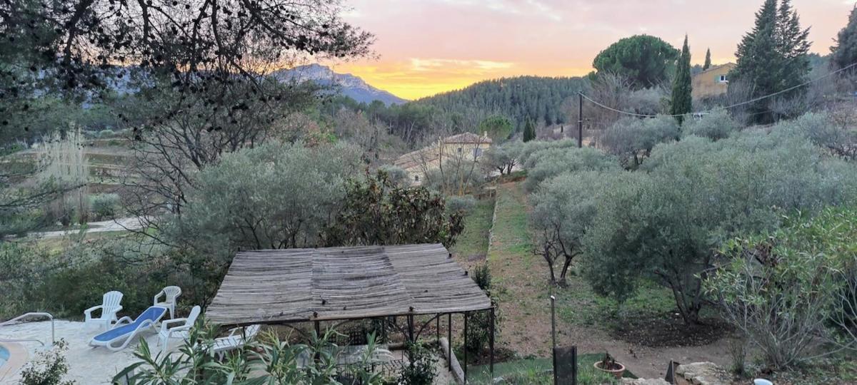 Villa Cigalons En Pleine Pinede Avec Piscine Chauffee De Mai A Septembre Auriol Eksteriør bilde